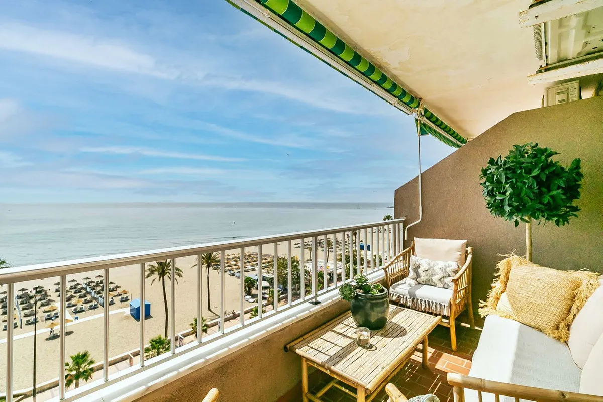 9d6dde10-853f-4418-ab67-a78ee27c45c1