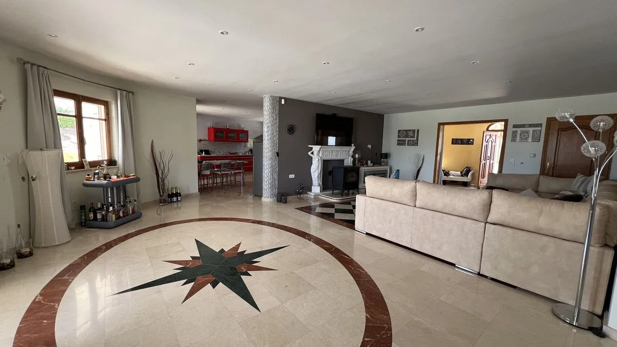 7538f837-c071-4e00-a786-ce34fa96e9da