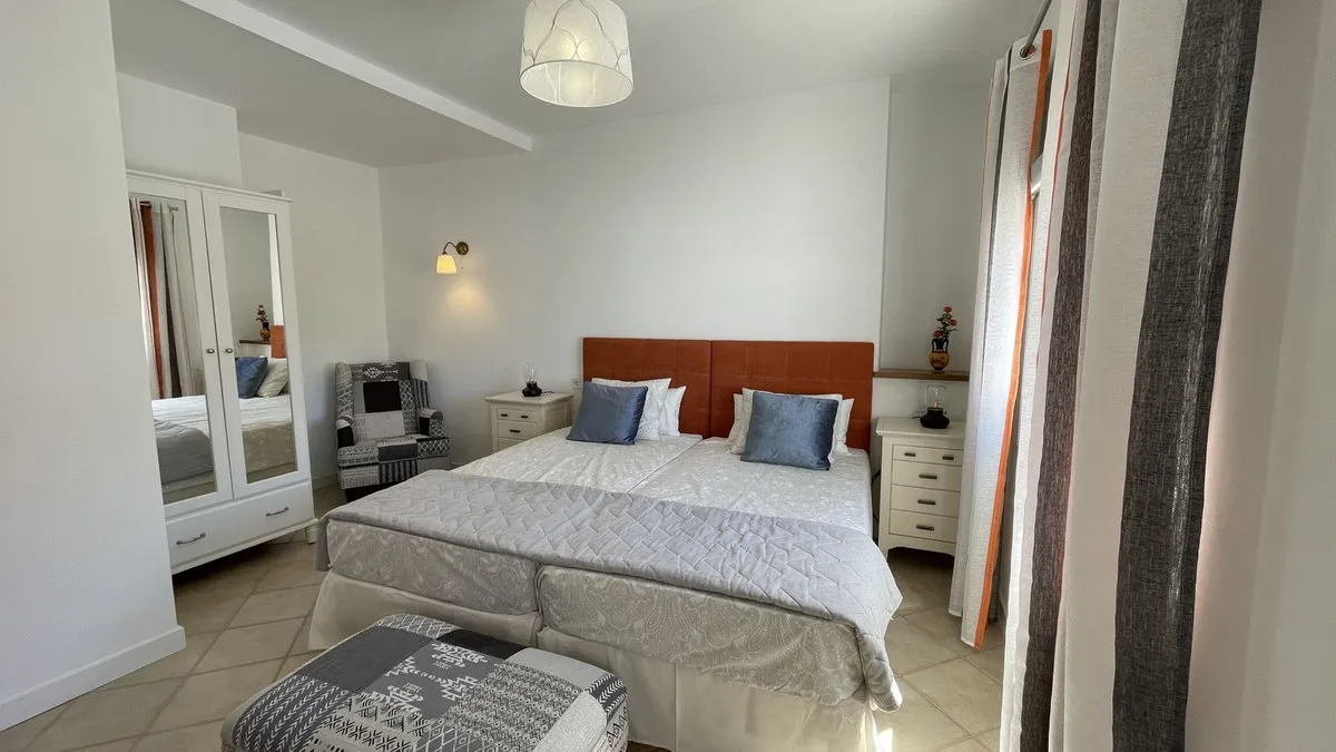 78e24f50-d075-4675-bdcc-e0bb3d5dfbe9