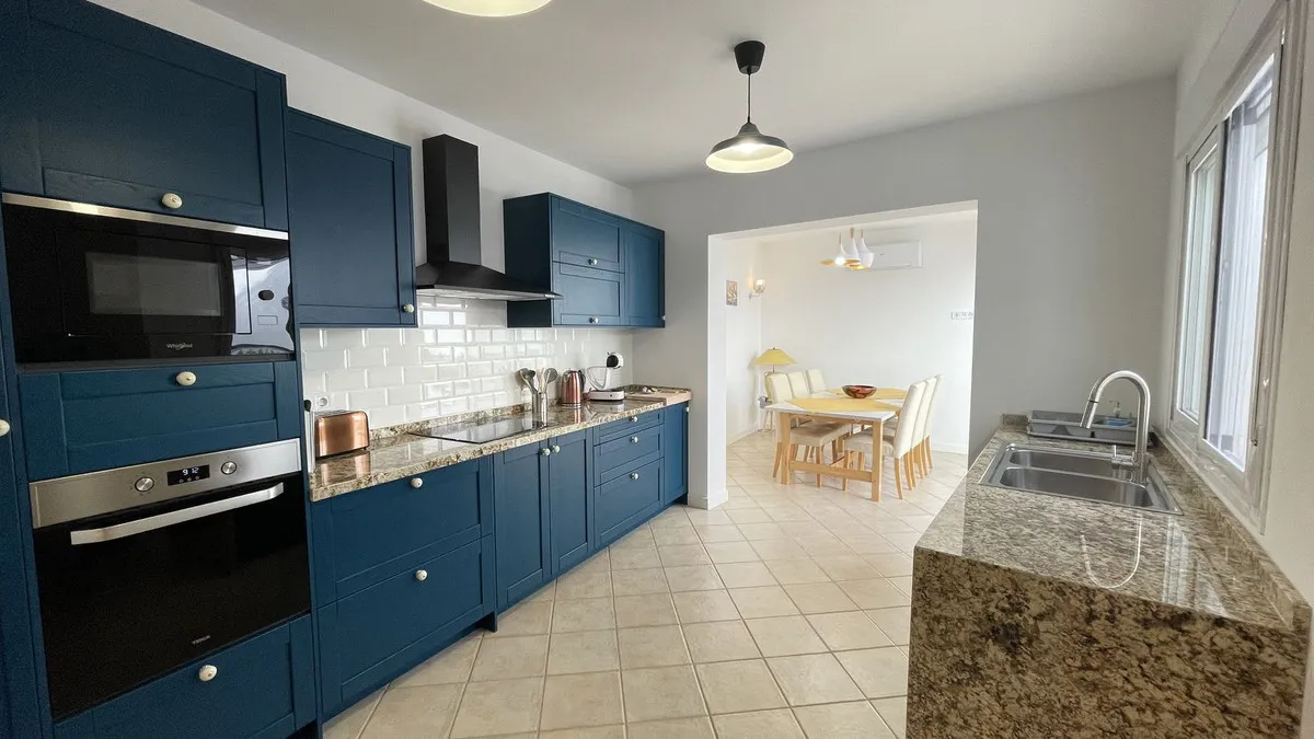 8fb01a2c-4c98-4ac0-89b6-b0ce776411c8