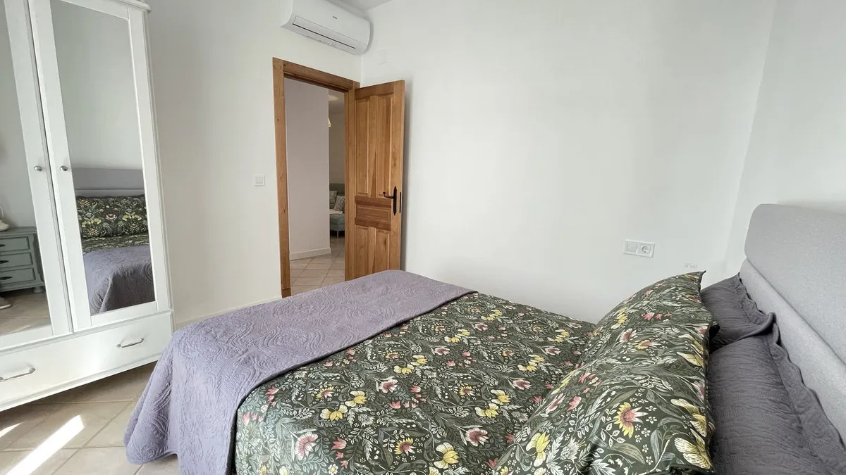 9dffee2b-96bc-491c-aceb-2b8153334143