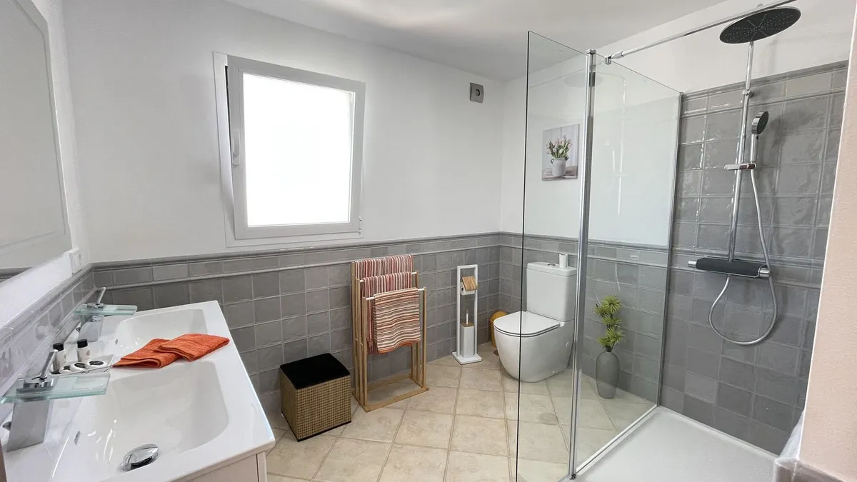 bd4bea33-c6ac-4005-be03-d8b9081457bd