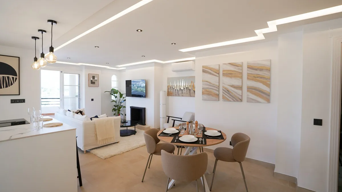 5b5c5d74-97a8-4bf8-a42a-04d7a7d5f8c7