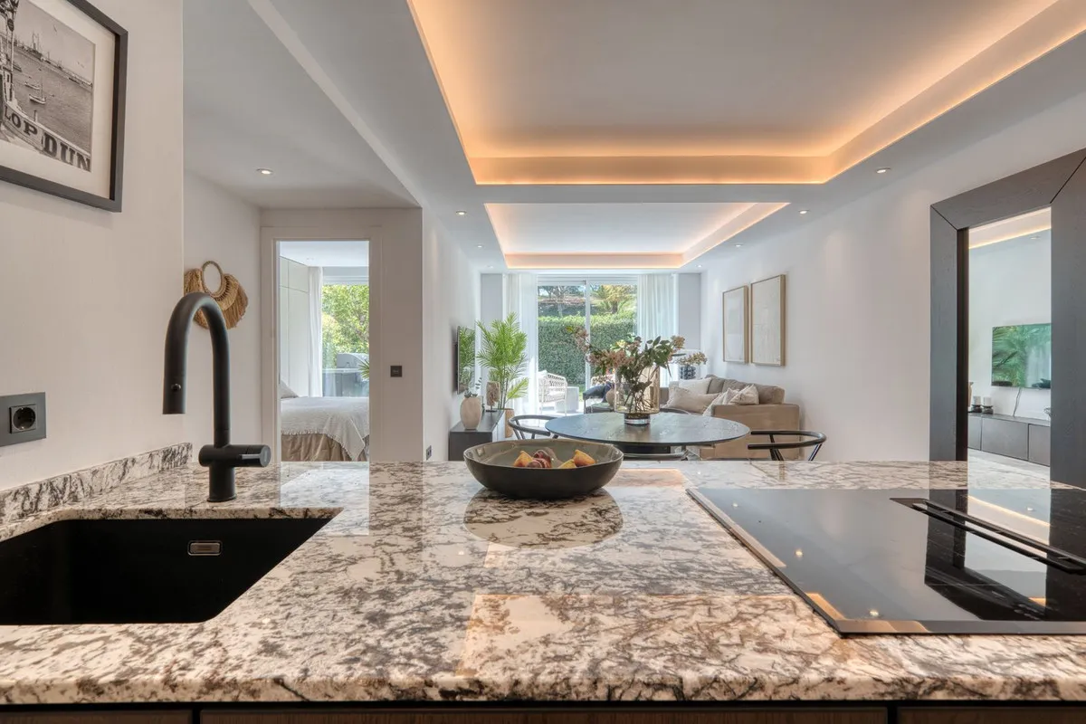 5f8e4ffa-d2b7-447a-b04b-40755265634e