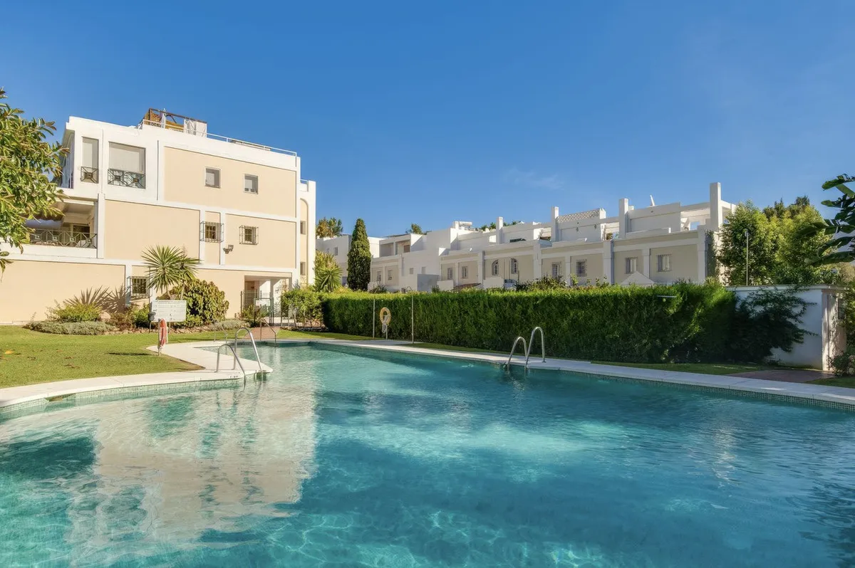 b1067da8-2922-49e0-8bfa-35f078373817