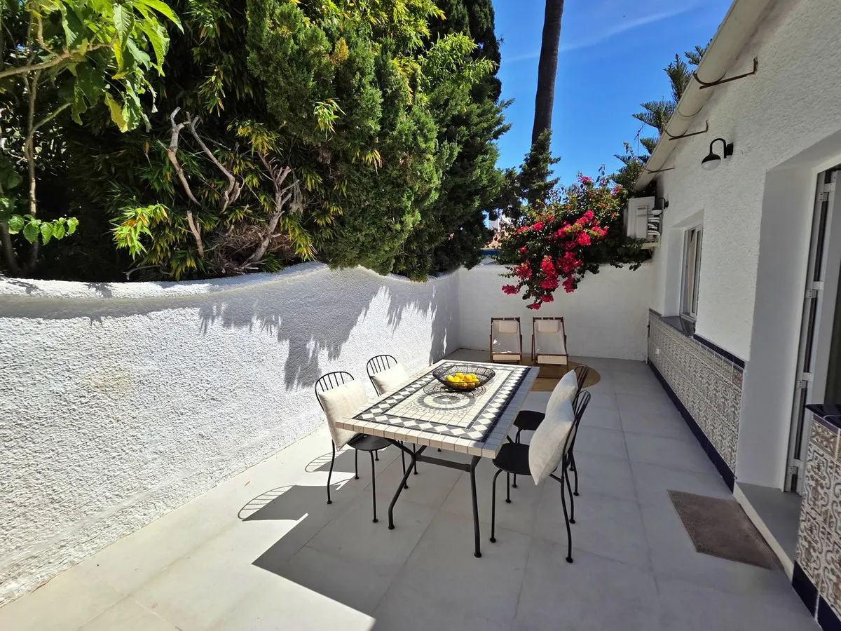 31e2e6a2-2071-4c5c-b9eb-ababc2190d3c