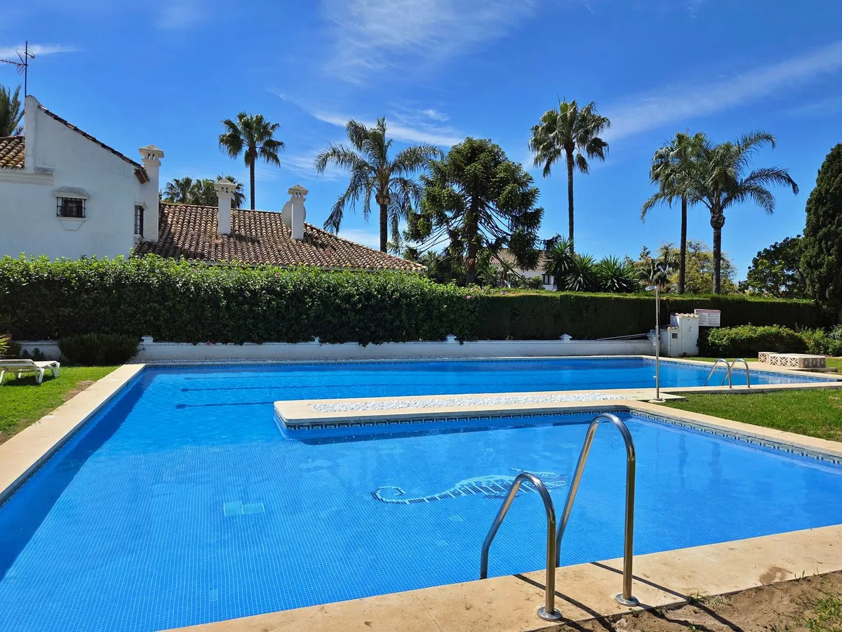 8e1950f1-3d2a-4eb6-964b-55f9d37e317d