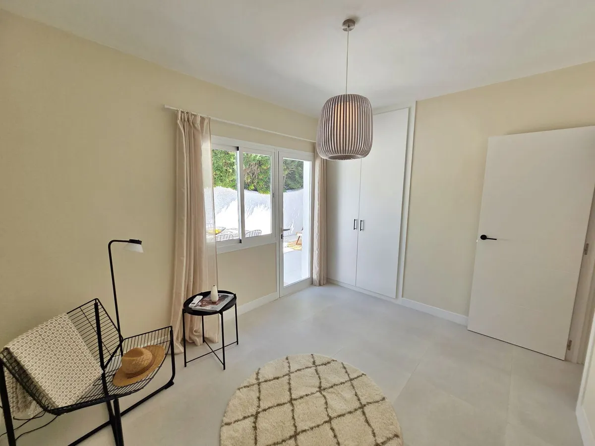 b35a5e09-e397-4536-a136-10c11a4d0434