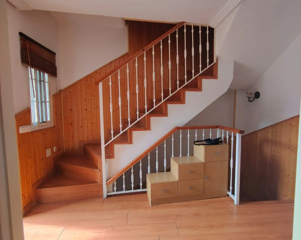 6a4e35ff-a802-40bf-a714-5417b8580750