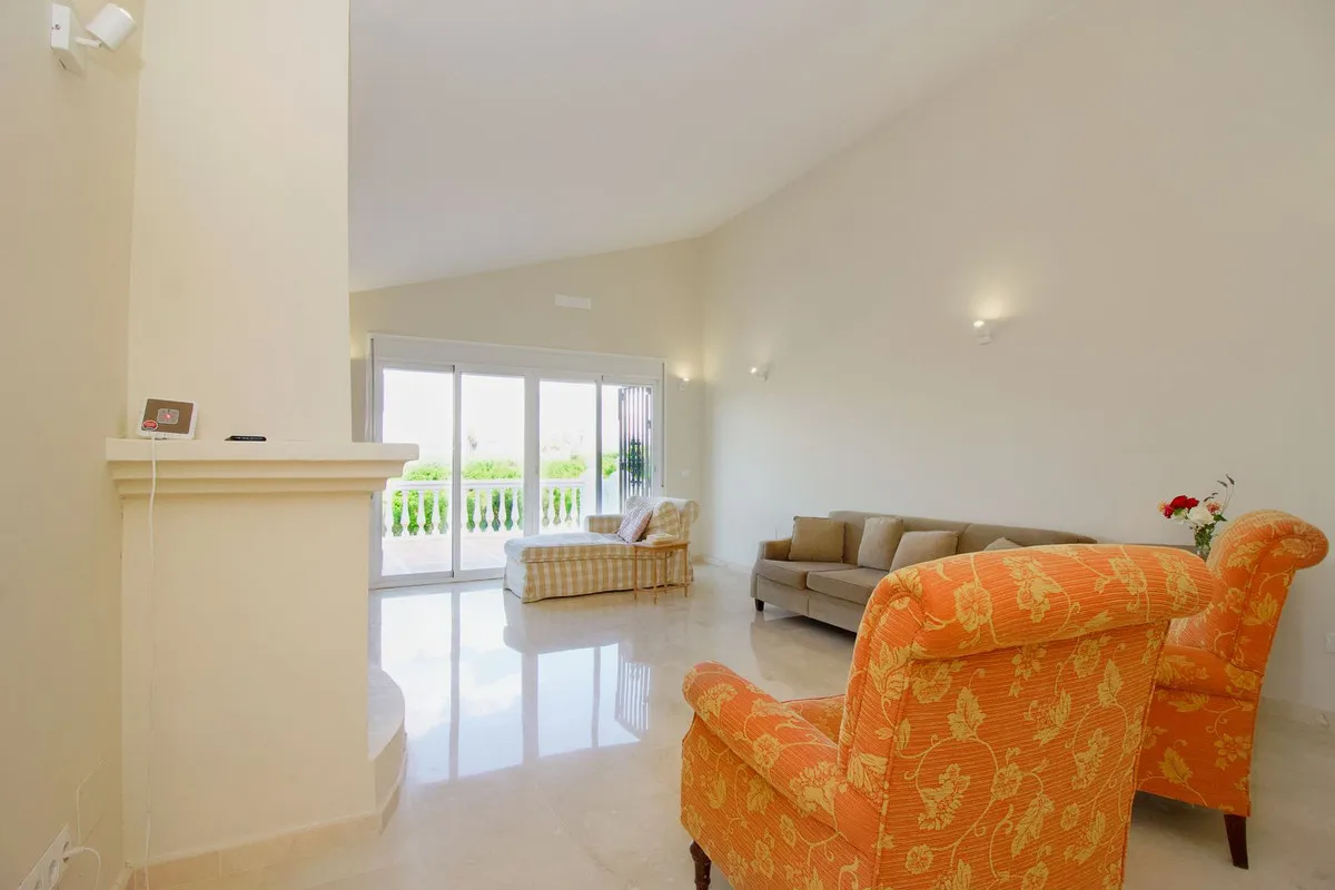 32b2b589-59cb-4bca-b6b8-2f4f6670105d