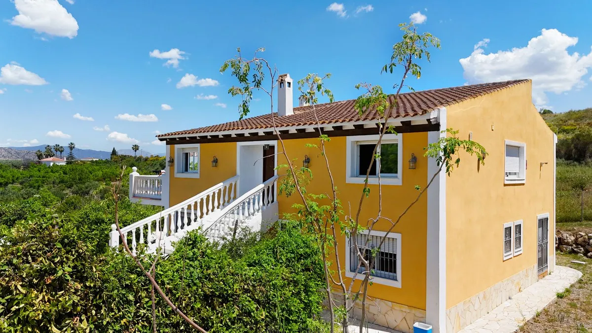 35e15794-e1b3-468f-829c-d561f00327e3