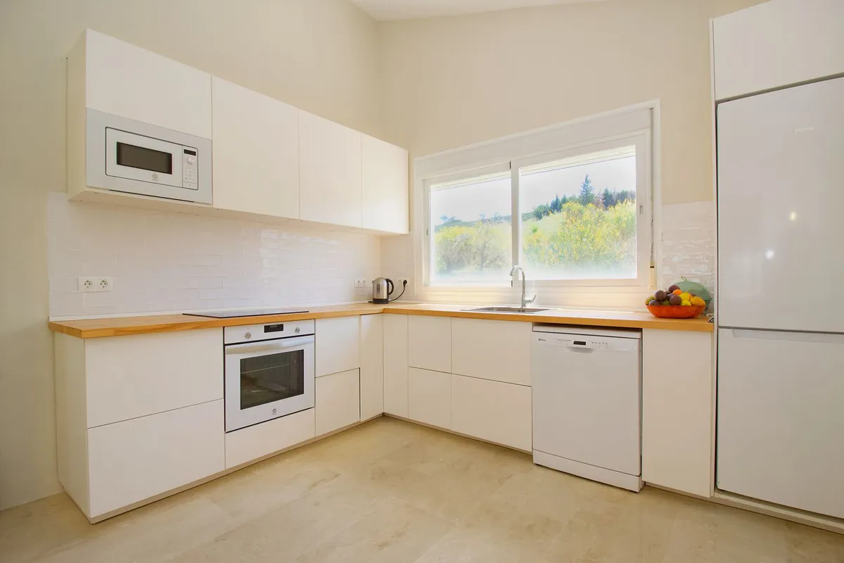 9905e213-602a-4ab5-b110-b3a5f4297d9d