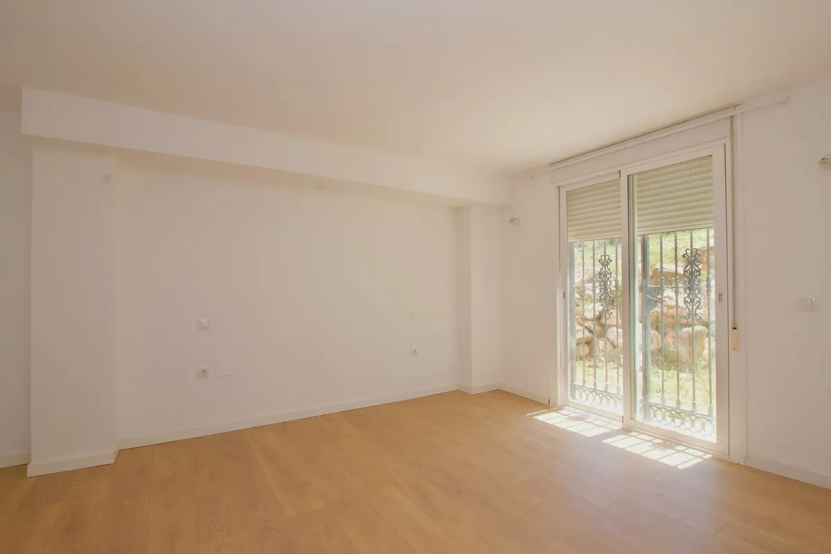 a53bc4ff-a992-4a73-85ca-6f4f762dfc77