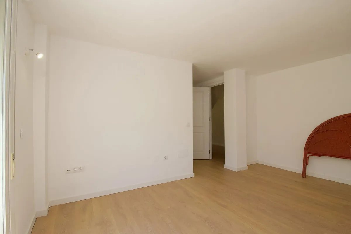 db0d6913-7751-434f-a54f-d713b8c31904