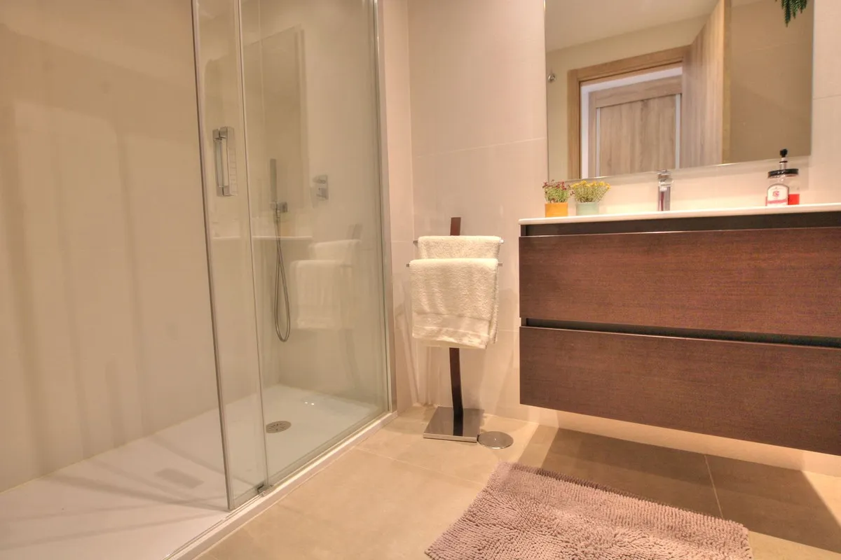 2c67a119-6eea-4216-9c40-473638c16c76