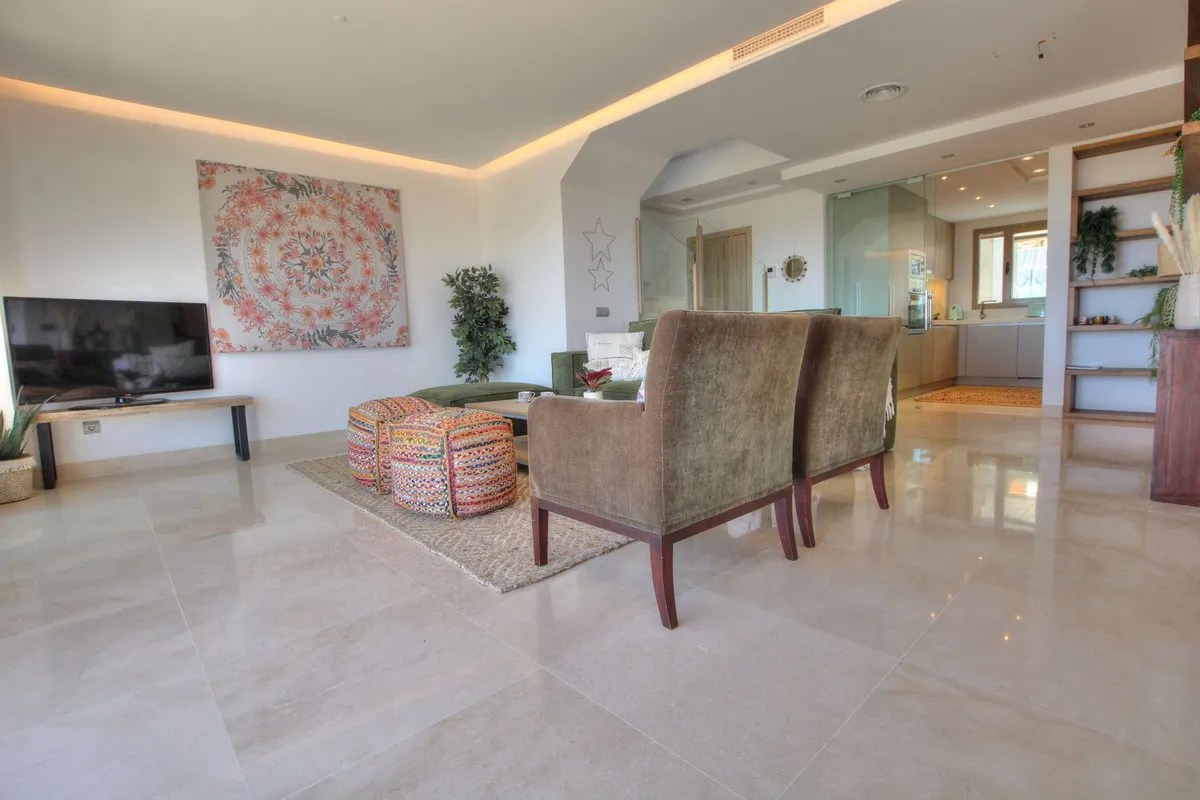 2ea7218c-0b8a-4c92-a77f-82cb127d70c2