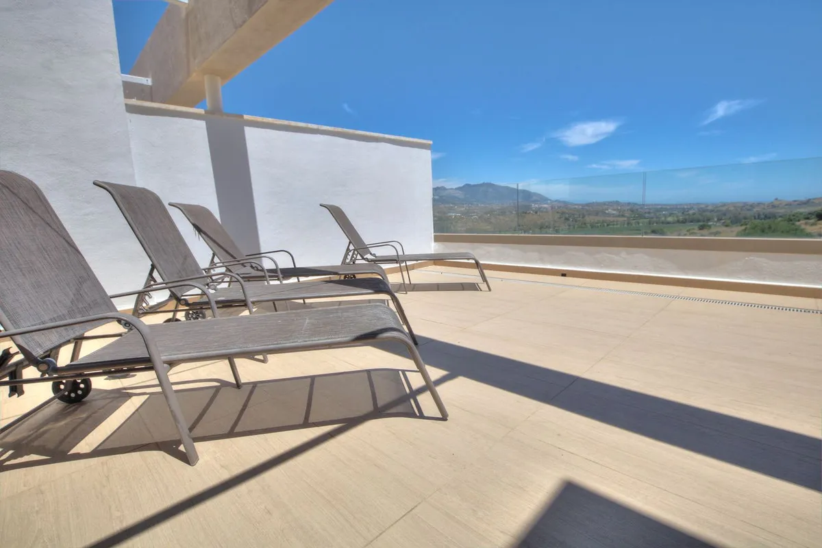 adfec7a5-5d96-4a17-bcb7-eff4a5136b85