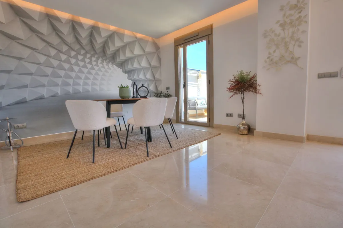 f5768501-07c1-4d7d-9164-c89ed49b0c93