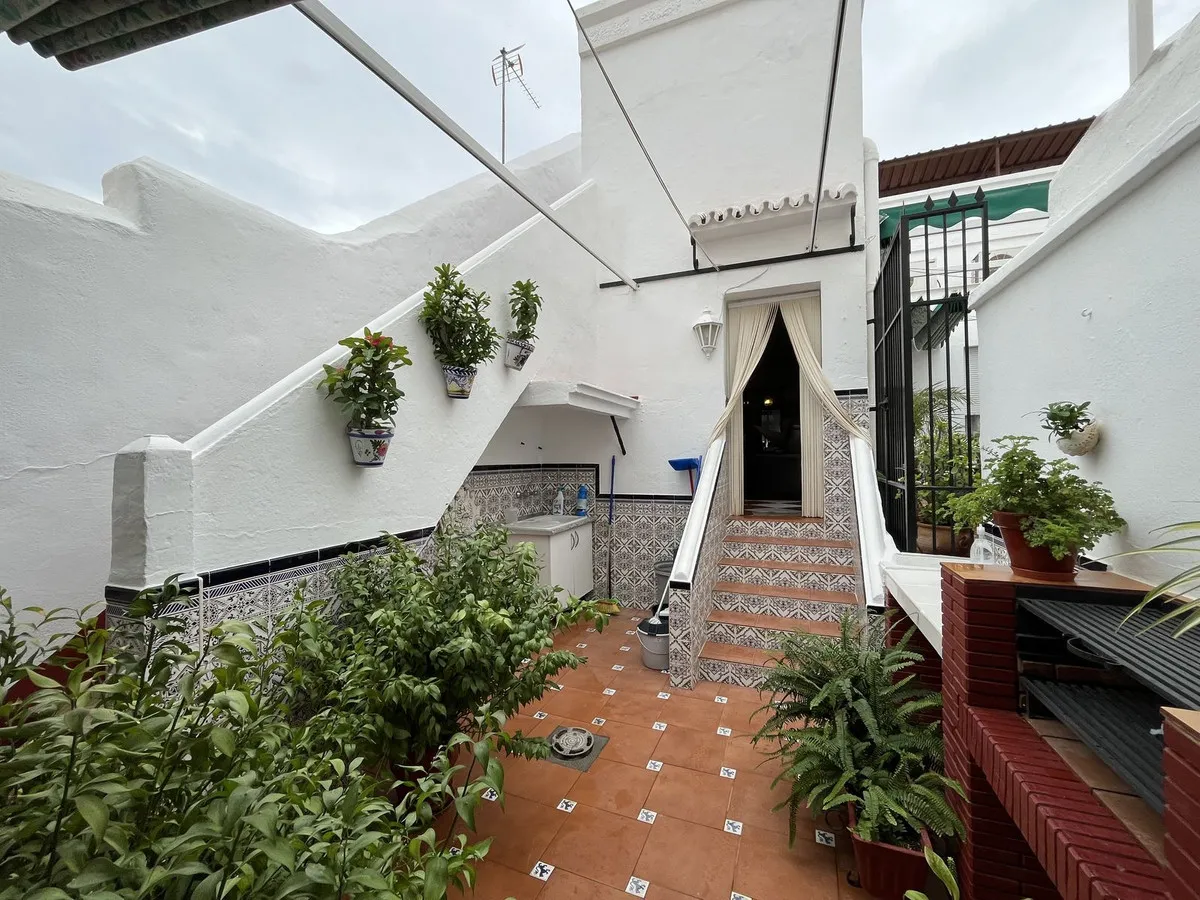 1308556a-0ecc-4bcd-8bc6-4a04e9c89bc3