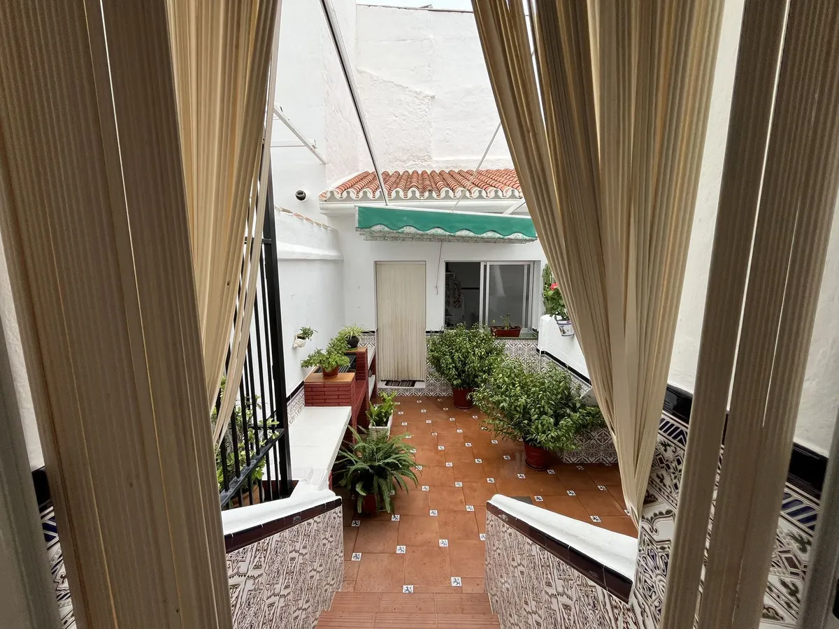 30655dd4-f24c-408c-9c99-de42806320ff