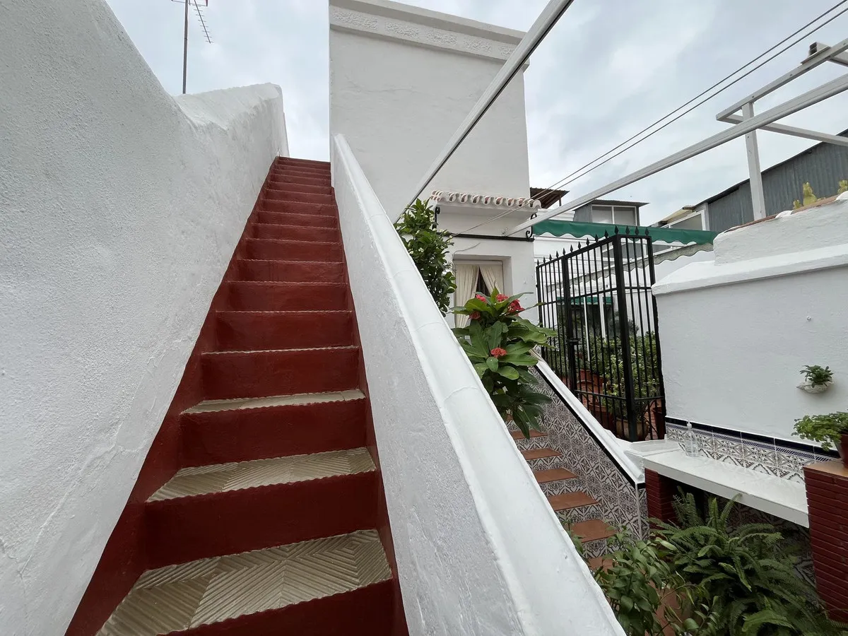 85f94172-e20d-4f46-b47b-dc29e4e43f59