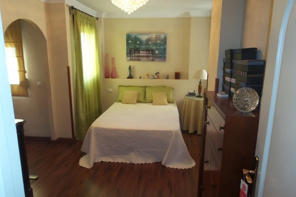 65ac2aeb-3531-4c60-9add-54b3a17a4a23