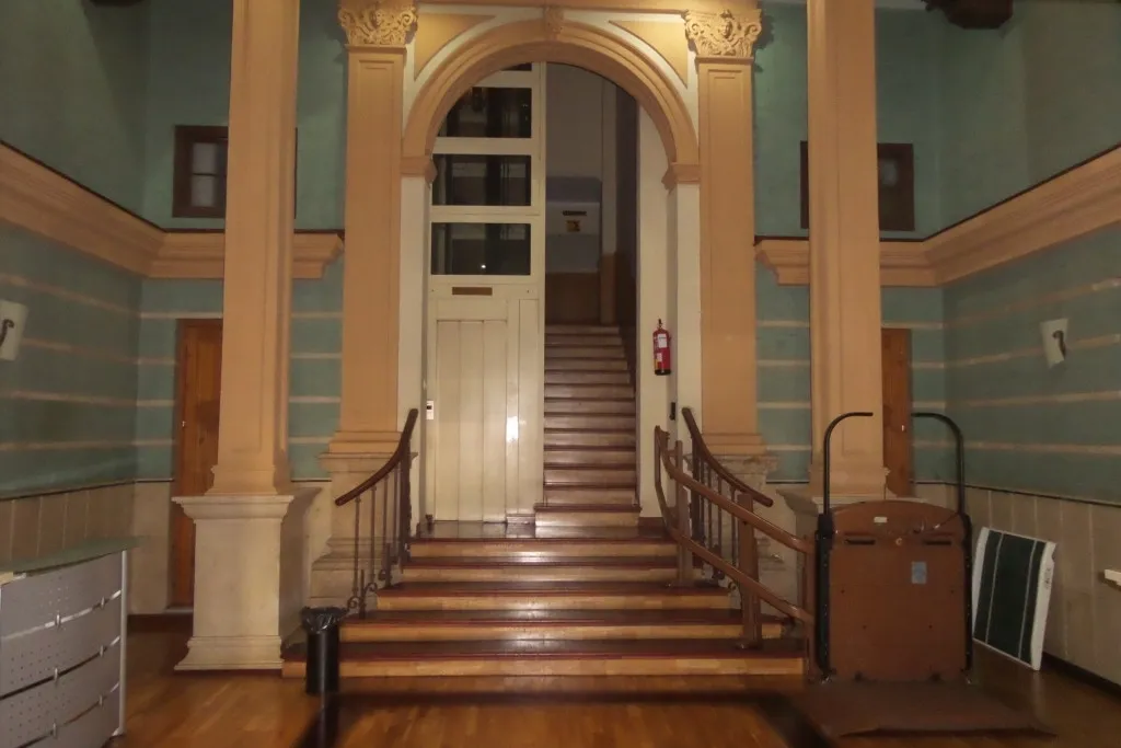 e4cbf02d-a279-43b9-ae30-6a626e573050