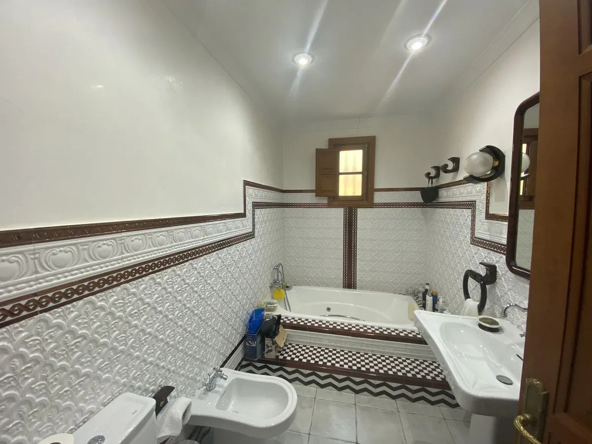 280d166e-9057-4067-8363-202c1a62603e