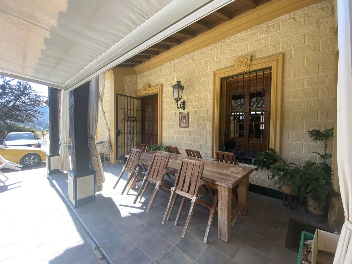 5260d209-1662-43da-8c03-3778e3b89448