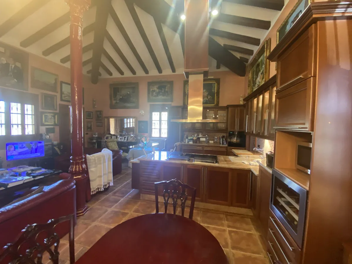 d93fd52f-39f8-49b7-8145-f60427c33fe6