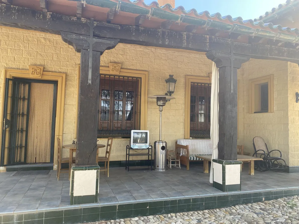 e52e9d64-c2ea-4901-ae33-4578dd369b87