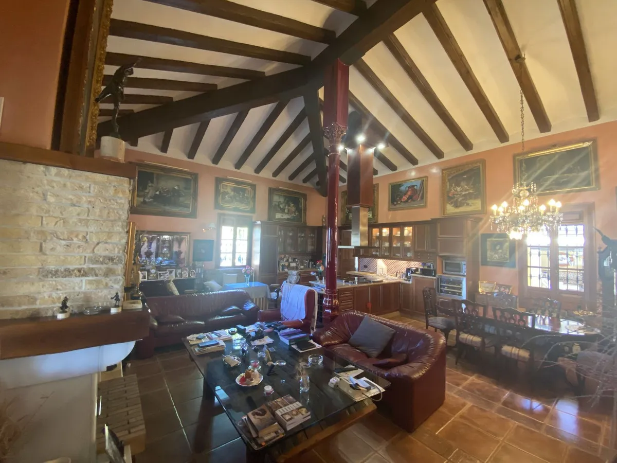 fad961be-4ece-4e14-9ae1-1bd1734628eb