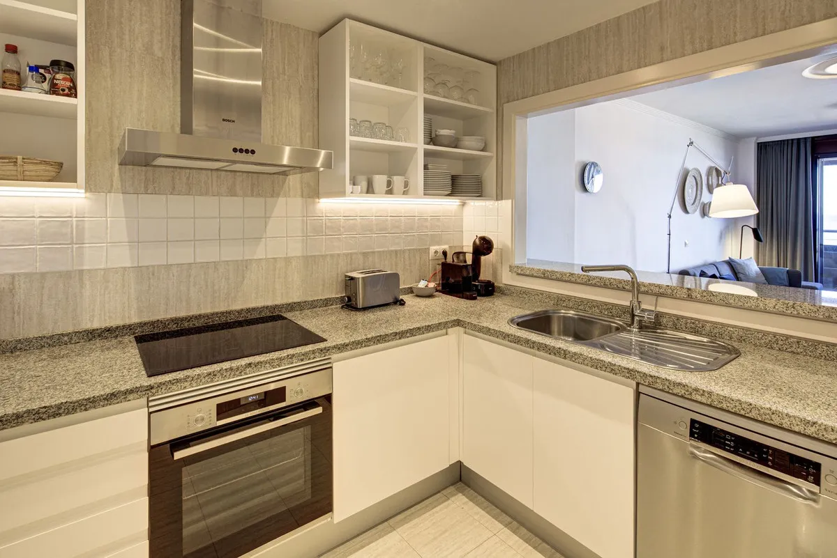 0f750c2e-6e38-4ca5-9d29-c49c0a900e31