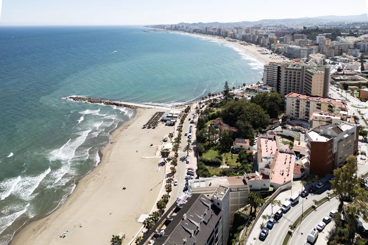 296469d1-b03f-4bbf-a716-0bbd4d20c9ac