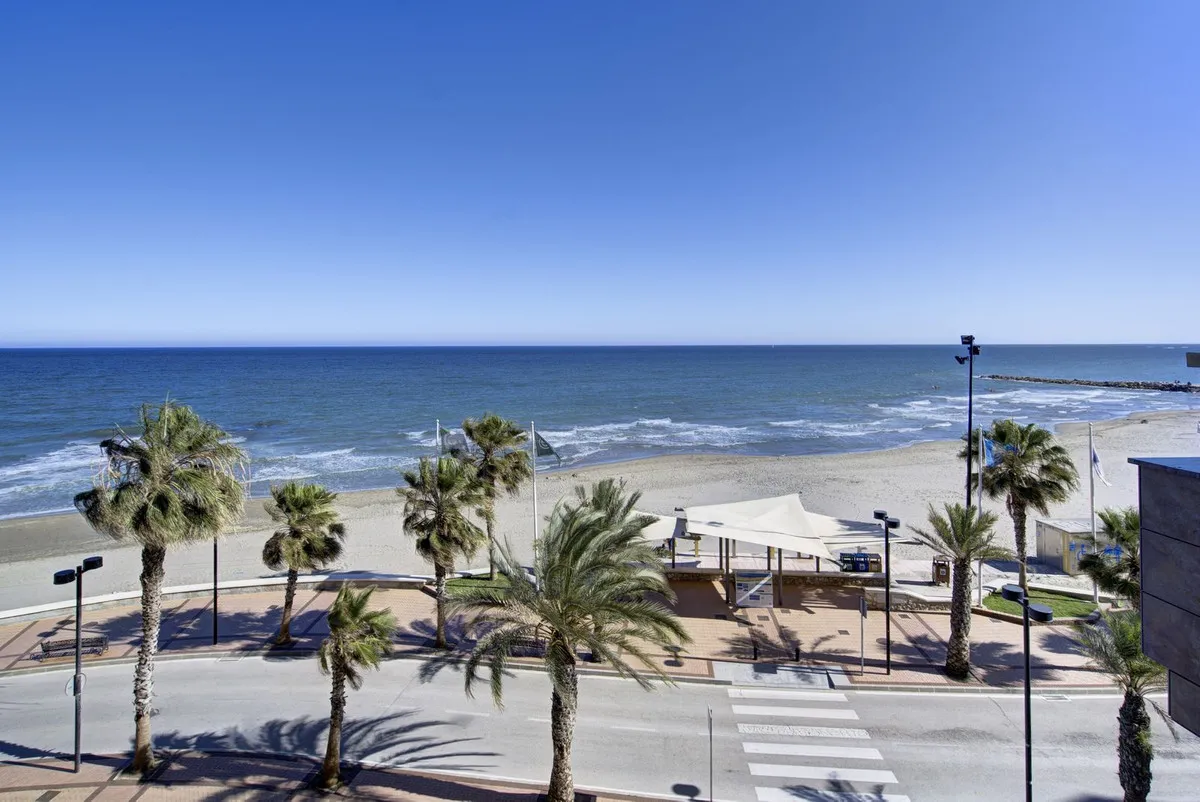 3288ce3f-937b-482c-a0aa-42040b231af3