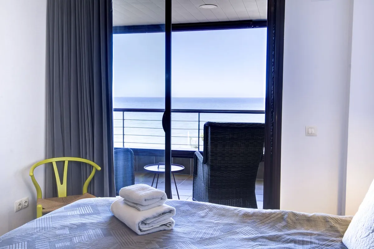 4991bc53-5413-4118-90d3-06a9633d2ae9