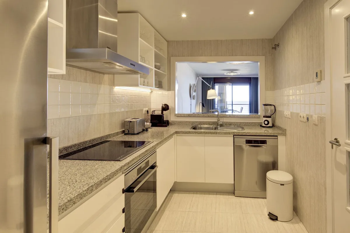 71eee03d-a276-49c2-aa42-510107fed46a