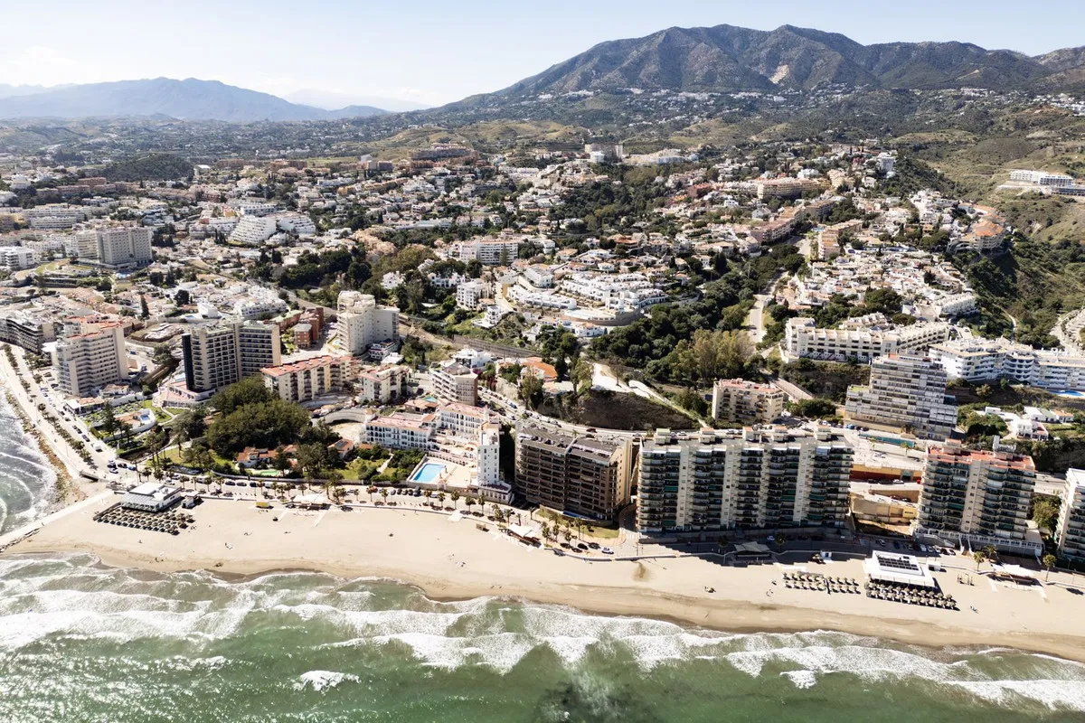 85ca371d-2613-4594-aaf2-135d5605322d