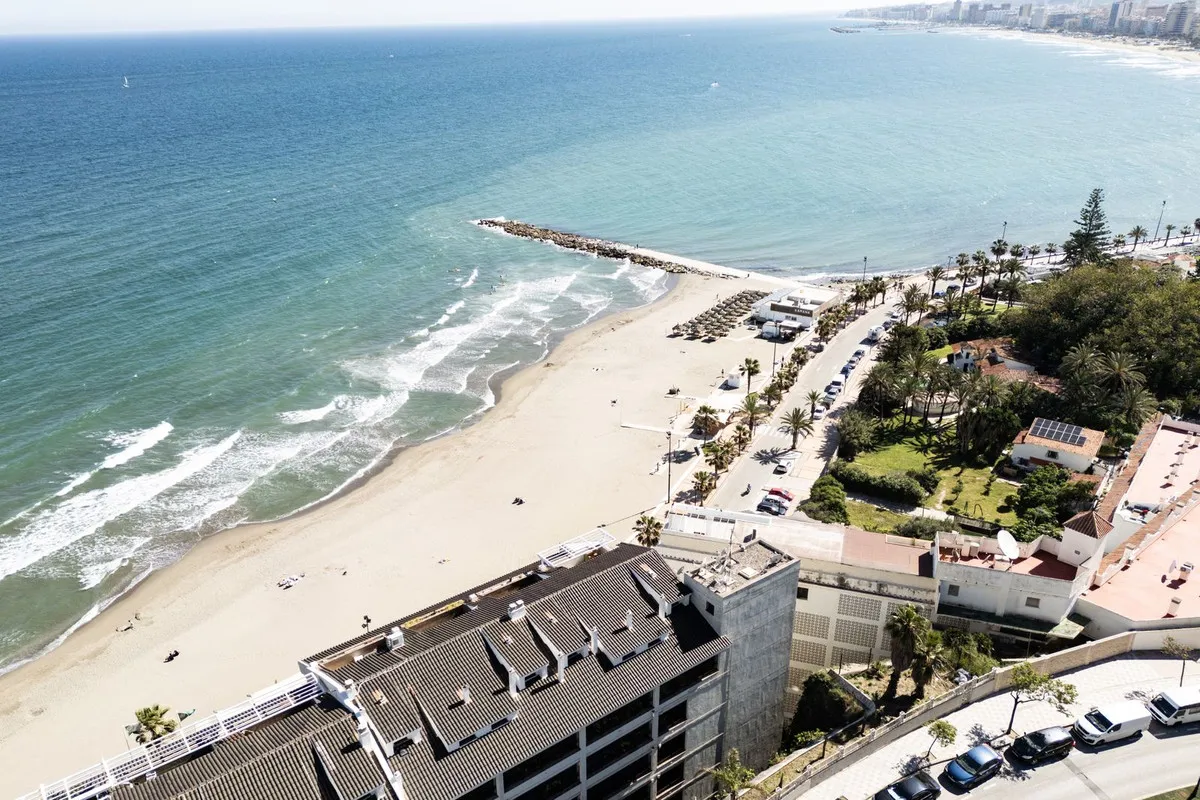 e9192bc2-45f5-442d-8e08-429e974fdcd0