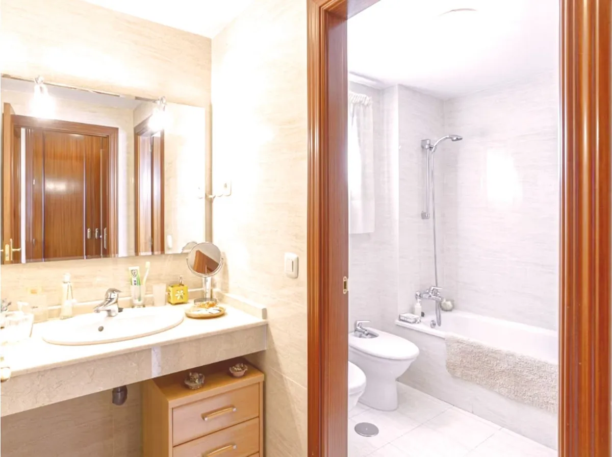 8f94fb94-d8b5-4a1d-8d4b-60d0d013a858