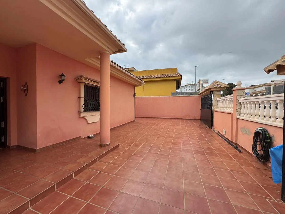 390f61ef-2c0d-4734-b108-9bad97b8b883