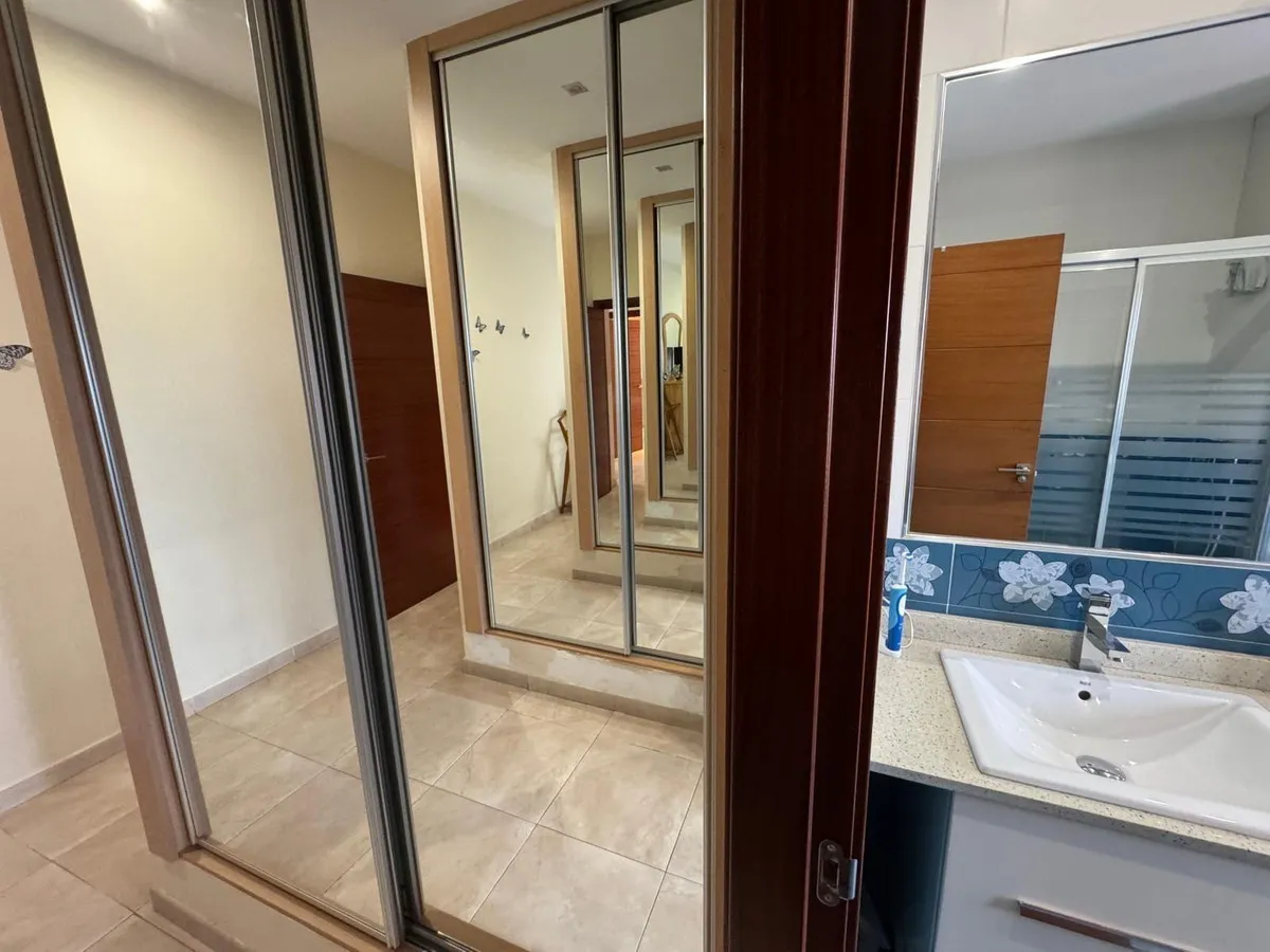 58d496ba-7bc5-47fd-a8b2-dace7b3b1655