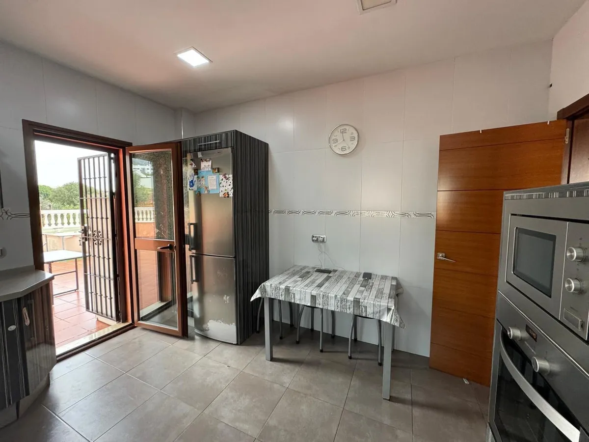 be4bfbec-91af-4625-9c15-12c82bc932ed