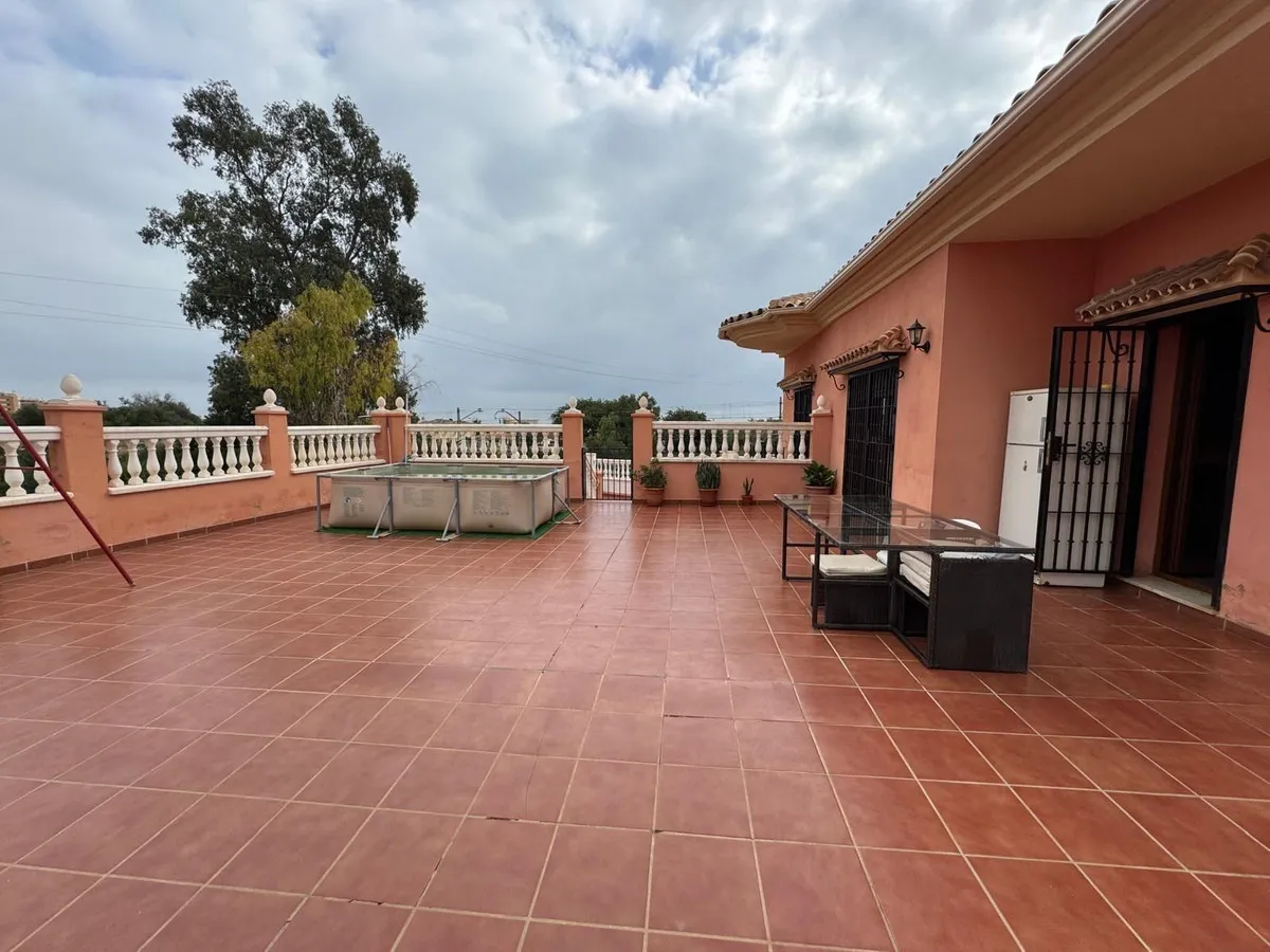 d8e7a3d8-d706-4e6f-a373-5960cd69bba6