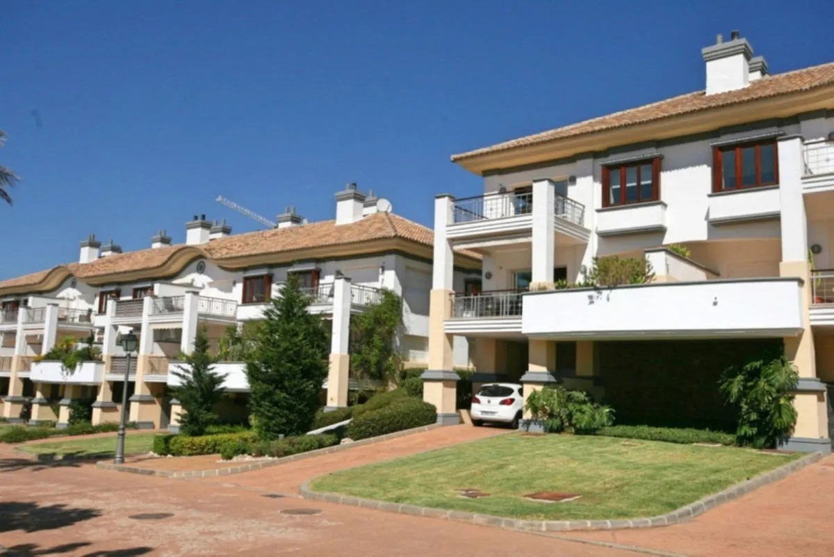 1263e2df-ef93-4354-aade-8ed2bdf4da33