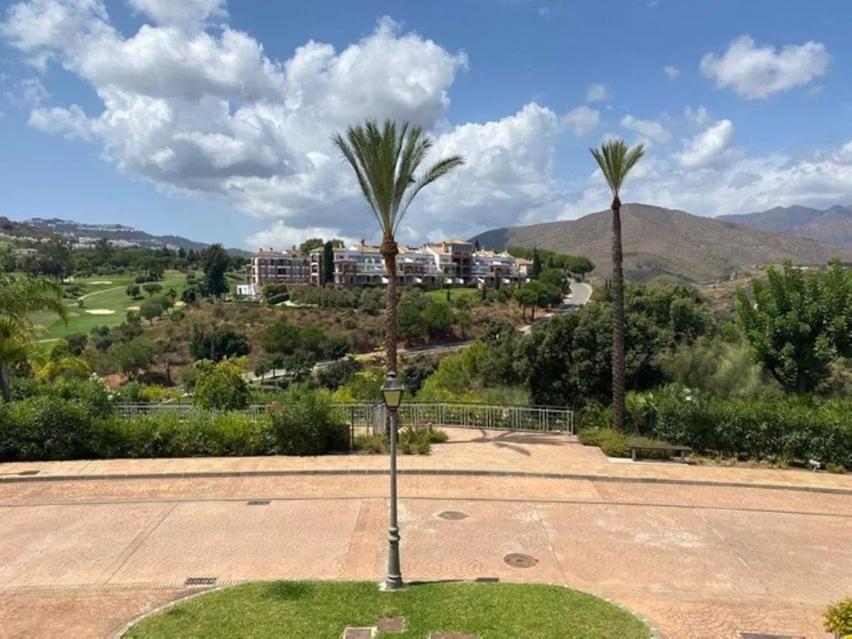 598c2a70-30b0-4fd8-8db4-02d35e696909