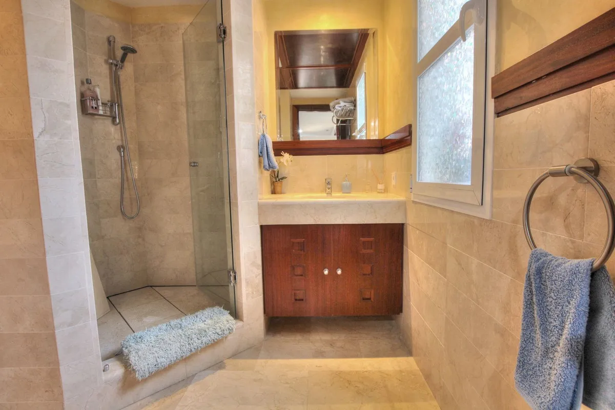 cd4a1312-5f7d-4307-9258-b5c6ef5ae9cc