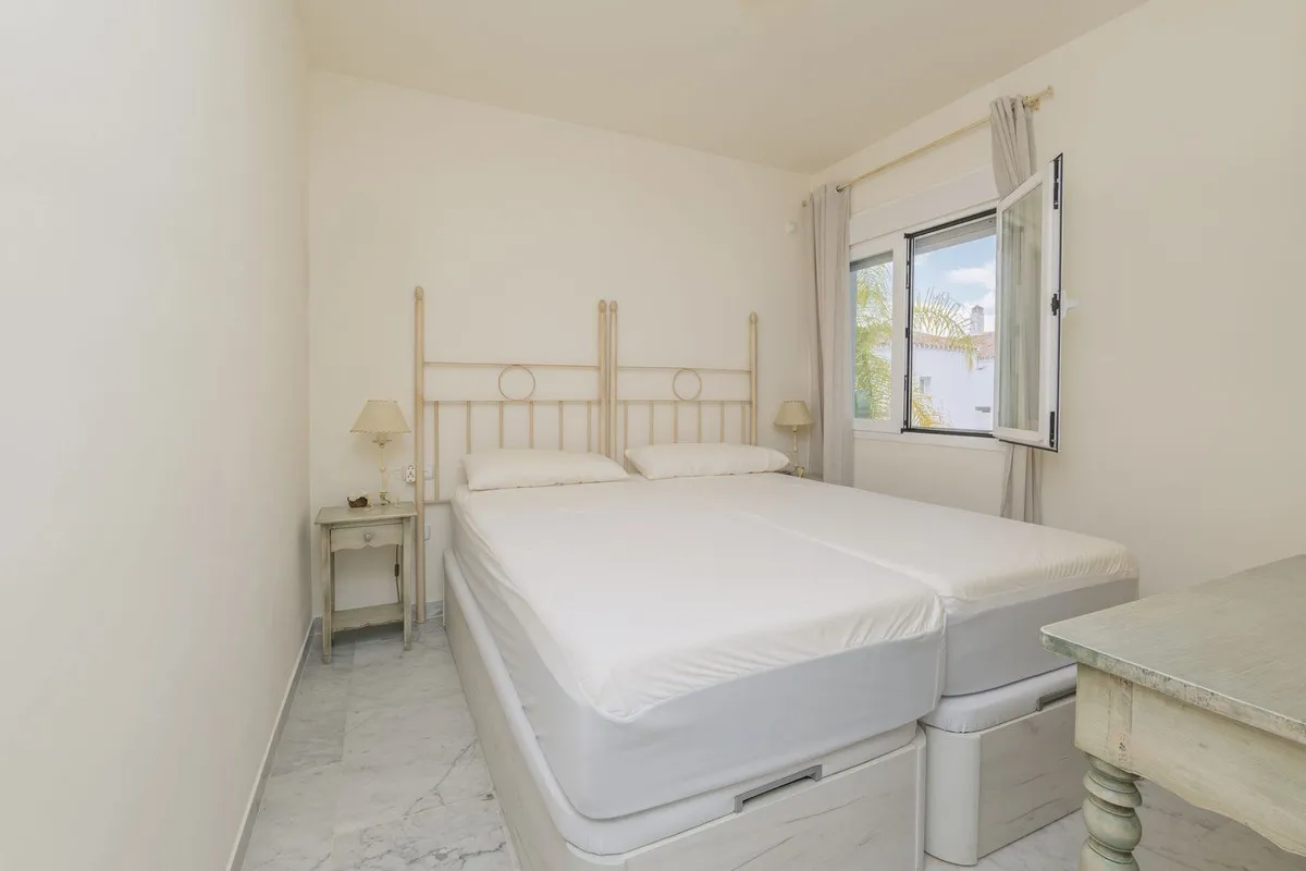 0823e0d7-29c2-4021-83d1-3e353aebfa5c