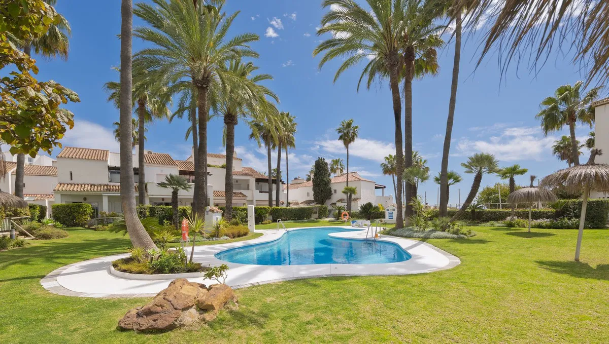 33ed2615-2ed9-4311-8aaa-603dbce54668