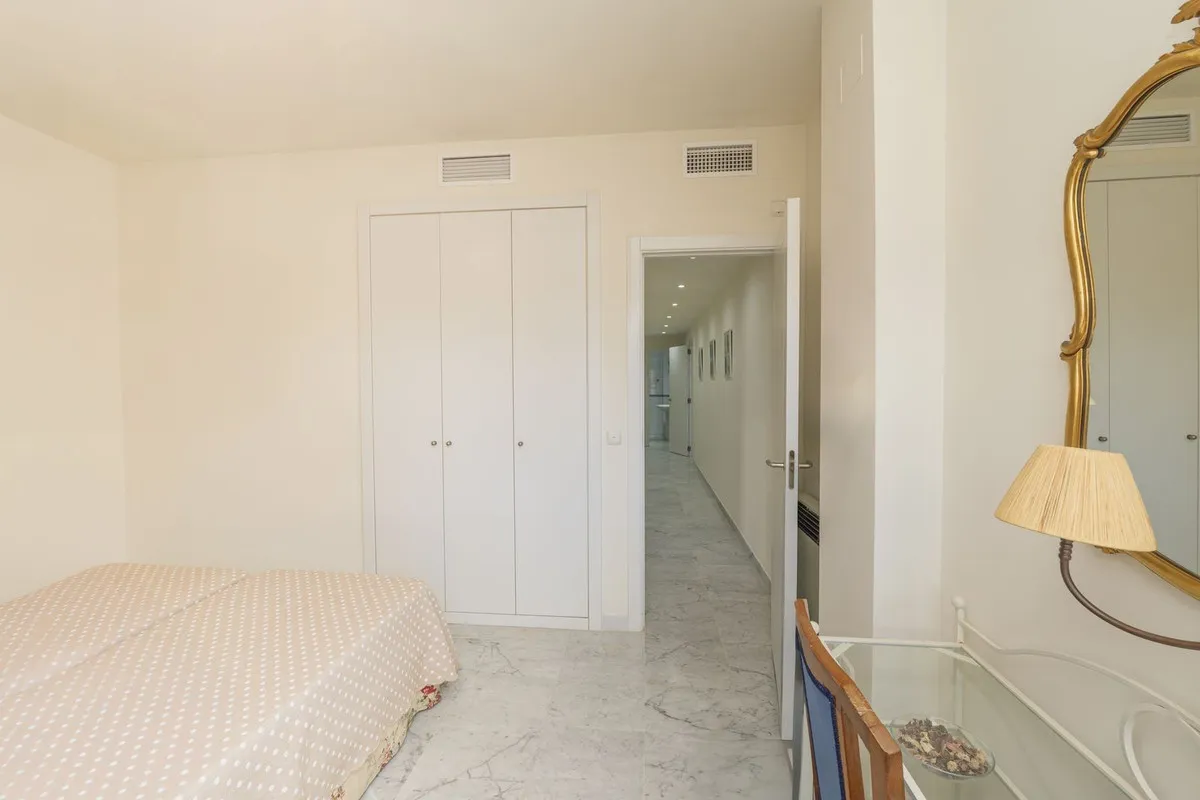 5ecb606b-0a7e-4009-ab70-783adb9d7883